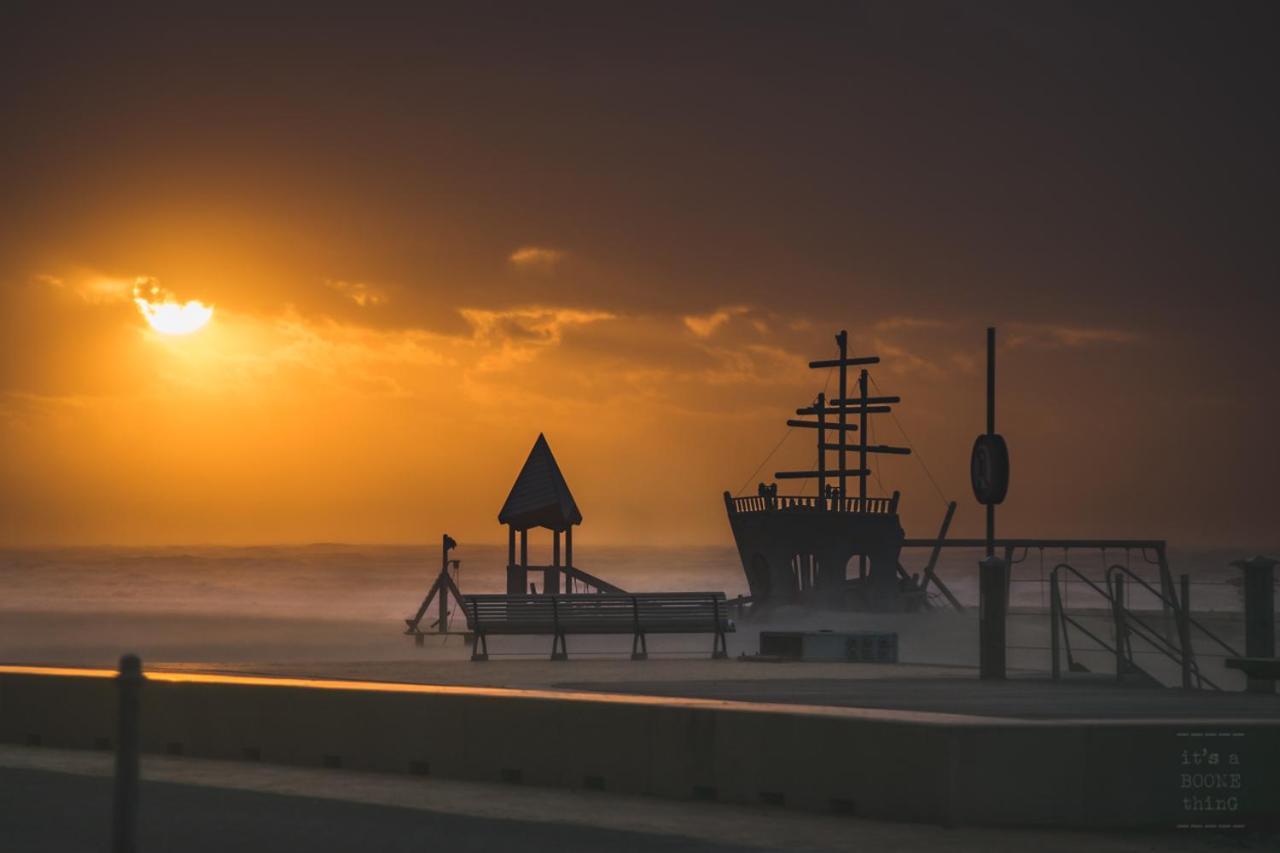 Knappe Met Subliem Zeezicht! Ostende
